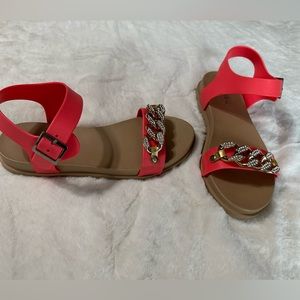 Air balance sandal coral w/ gold detail